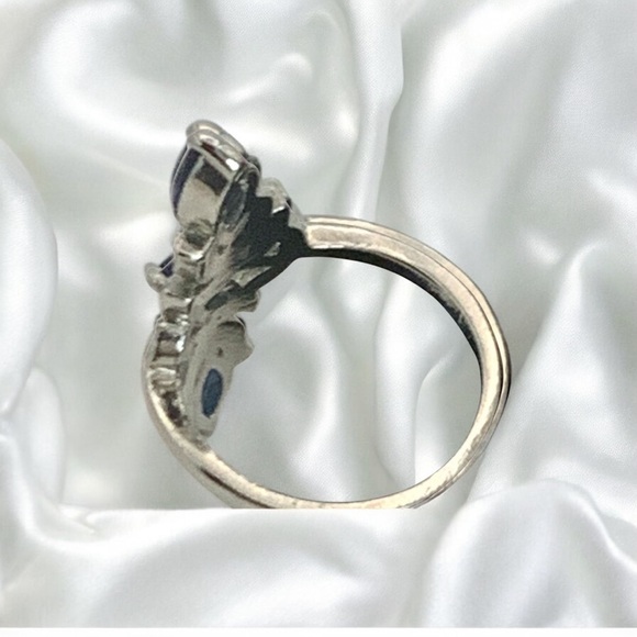 Sapphire CZ & Silver Tone Oblong Ring - Picture 7 of 7